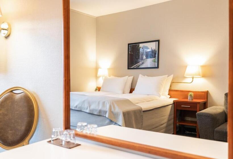 Frøken Skjolds Hotel Lyngengården