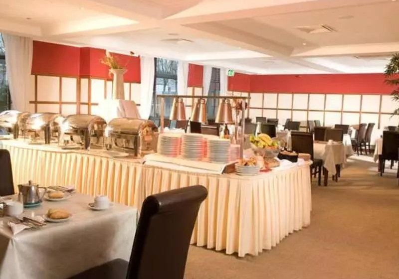 בית מלון כפרי Great National South Court