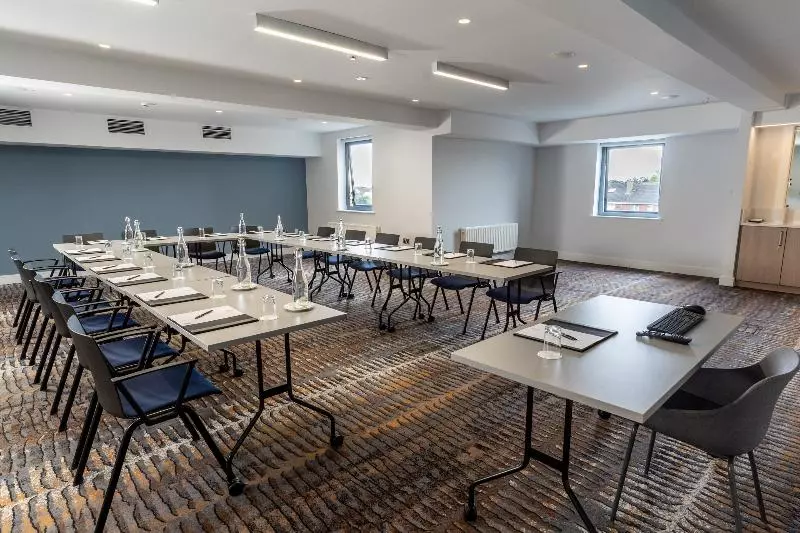 בית מלון כפרי Great National South Court