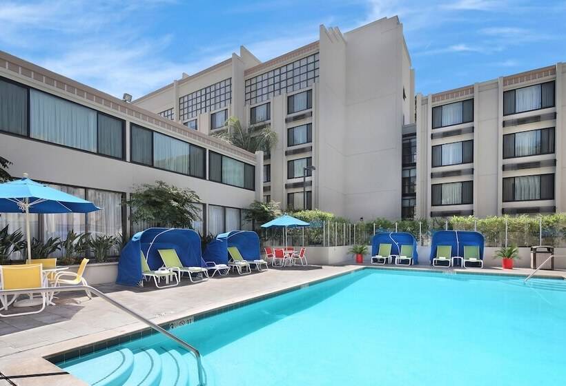 Holiday Inn Hotel & Suites Anaheim, An Ihg