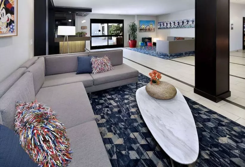 Holiday Inn Hotel & Suites Anaheim, An Ihg