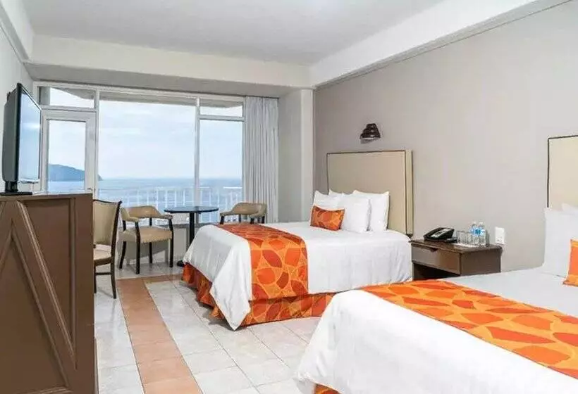 ホテル Krystal Beach Acapulco