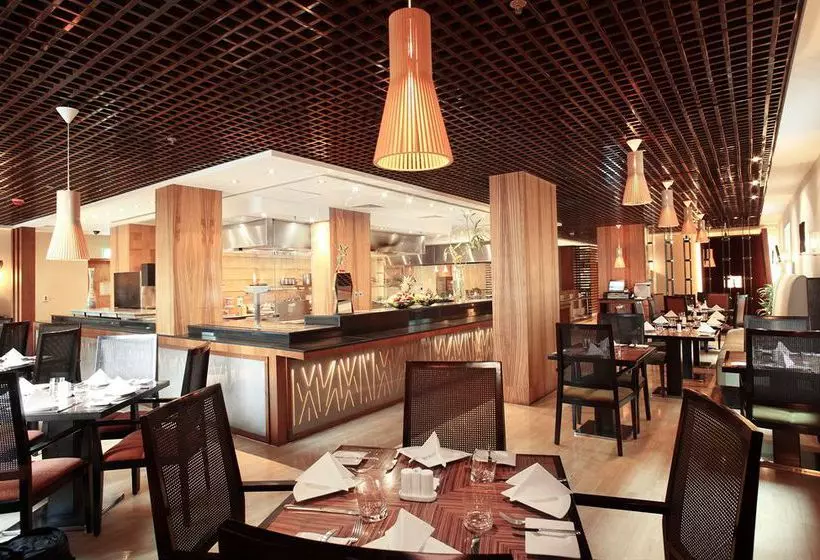 Отель Le Royal Tower Kuwait