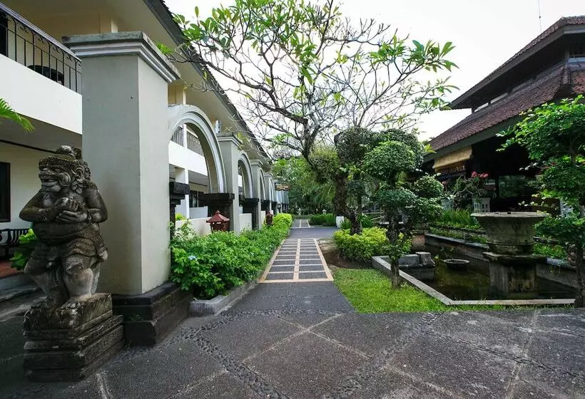 فندق Legian Paradiso