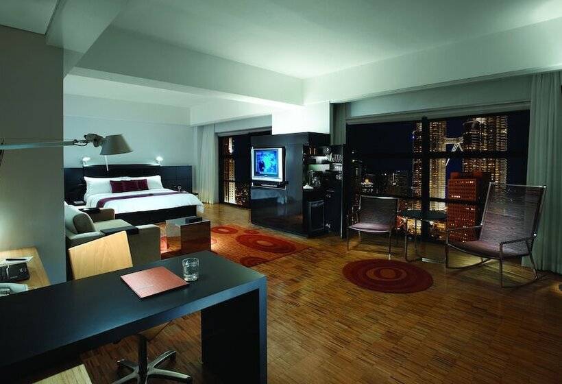 هتل Maya Kuala Lumpur City Center