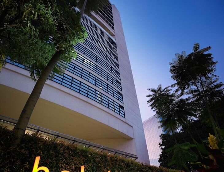 هتل Maya Kuala Lumpur City Center