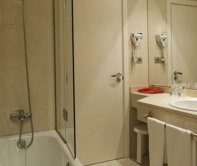 Hotelli Mediterraneo