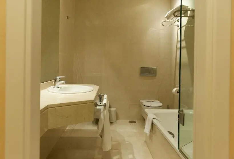 Hotelli Mediterraneo