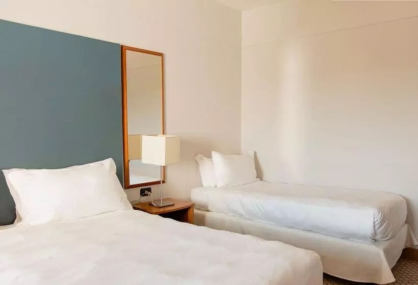 ホテル Belstay Milano Assago