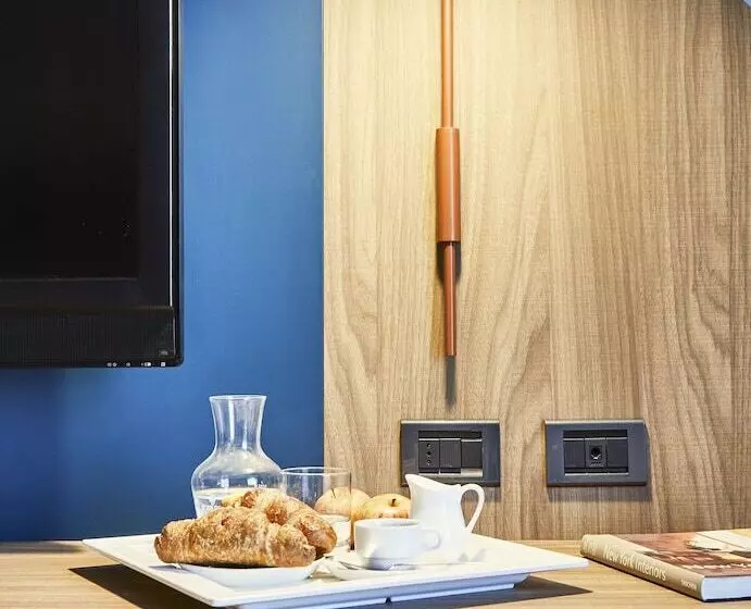 ホテル Belstay Milano Assago