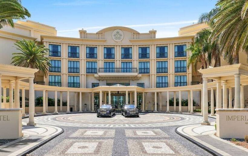 Imperial Hotel Gold Coast