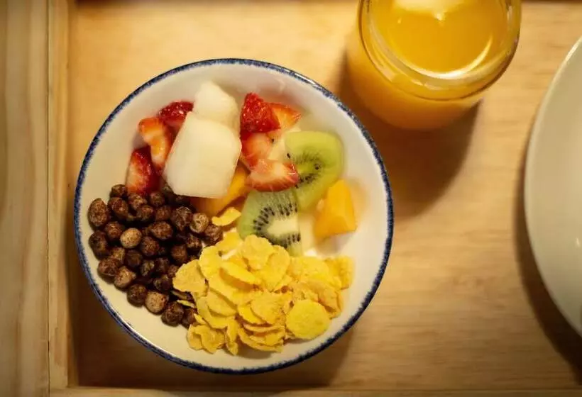 هتل Petit Palace Arenal