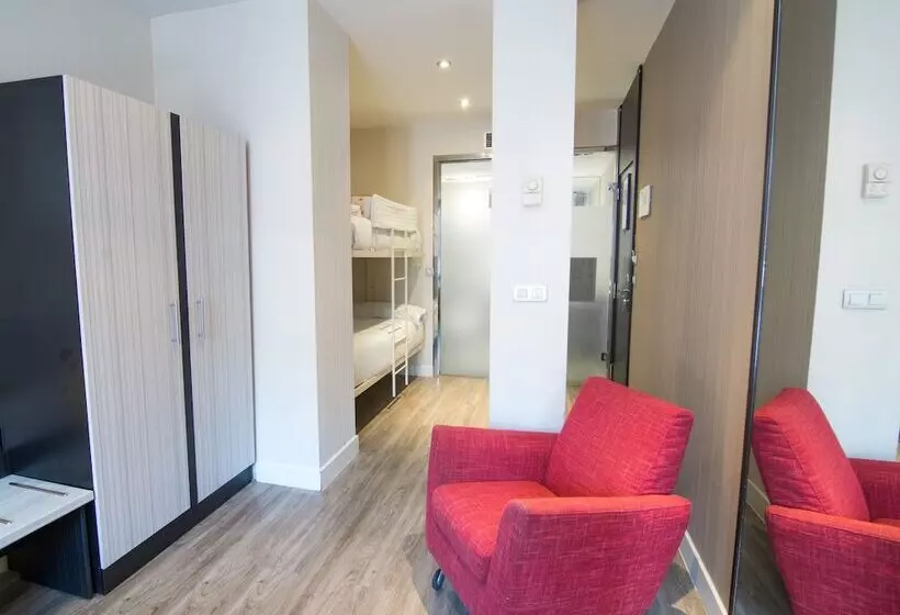 هتل Petit Palace Arenal