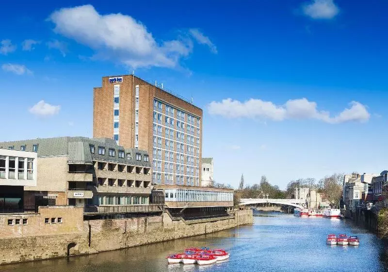 Radisson Hotel York