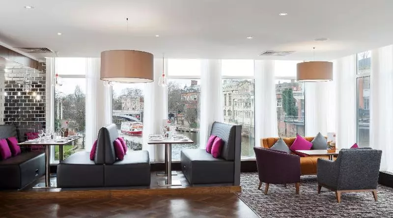 Radisson Hotel York