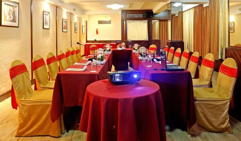 فندق The Everest