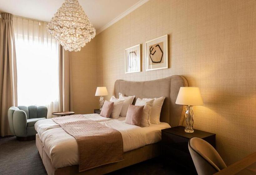 Dukes  Arches Brugge   By Dukes  Hotel Collection