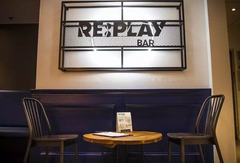 Отель Thistle Barbican Shoreditch