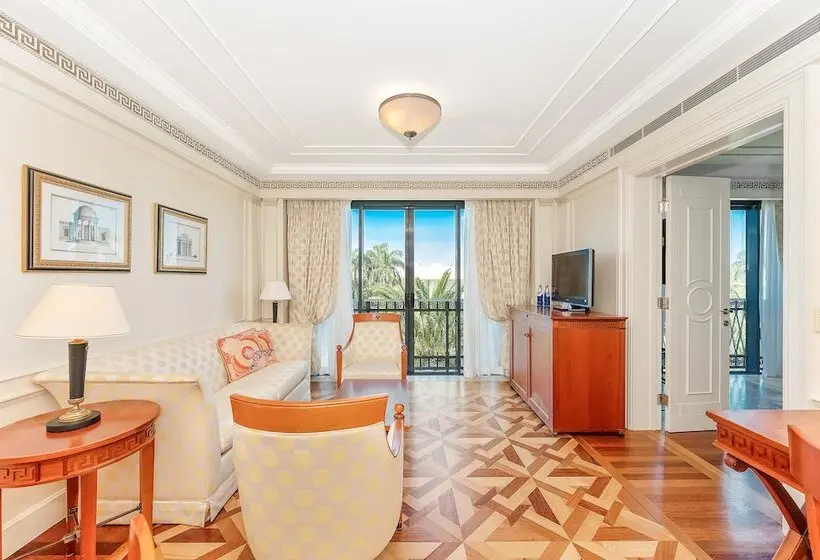 Imperial Hotel Gold Coast