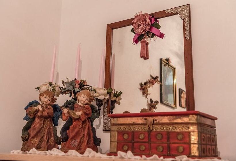 تختخواب و صبحانه La Casa Degli Angeli