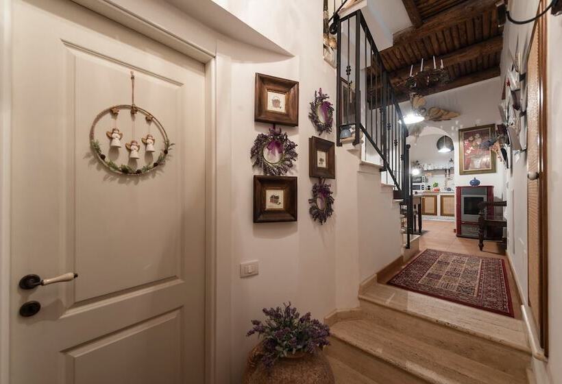 تختخواب و صبحانه La Casa Degli Angeli