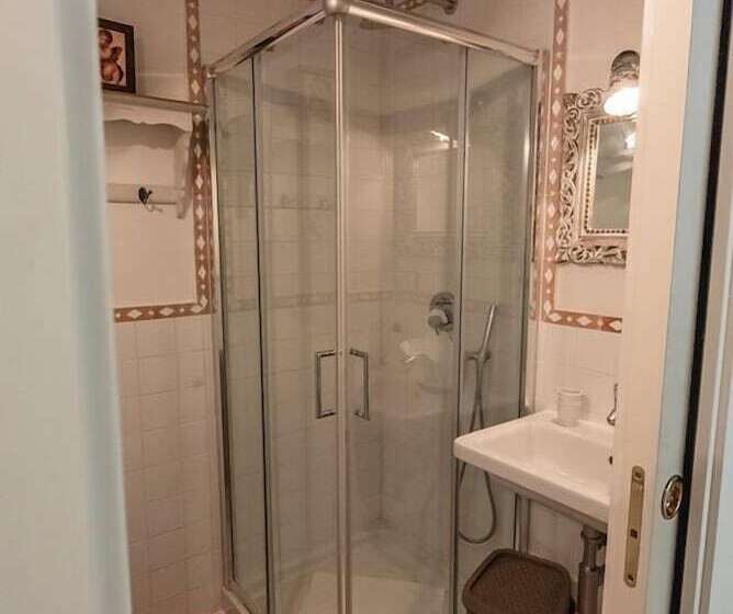 تختخواب و صبحانه La Casa Degli Angeli