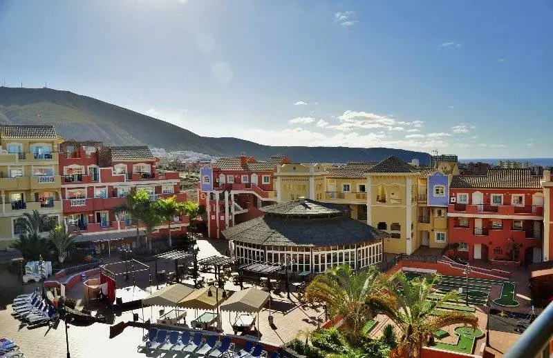 Apartamentos Granada Park