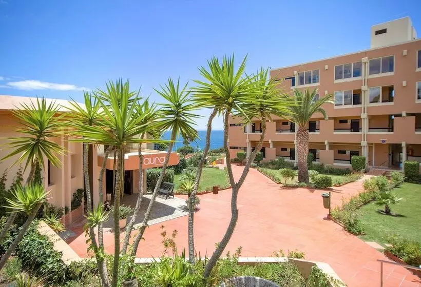 Auramar Beach Resort