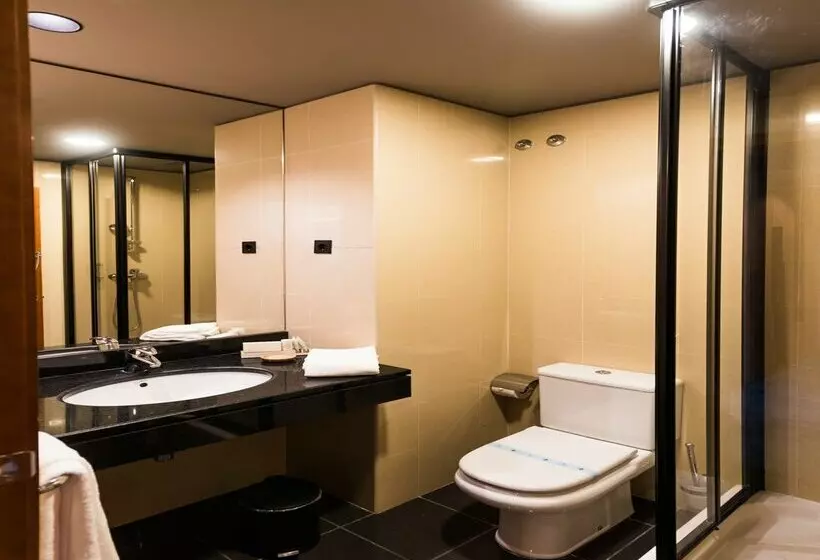 Azoris Royal Garden - Leisure & Conference Hotel