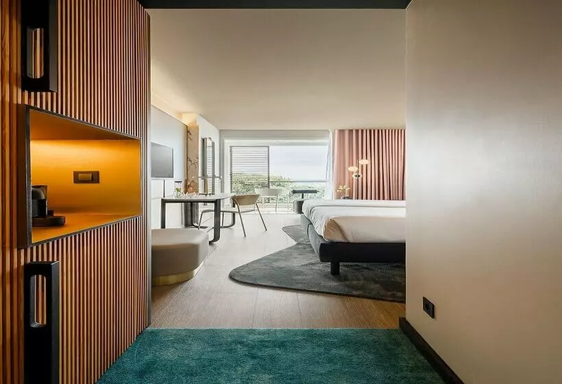 Azoris Royal Garden - Leisure & Conference Hotel