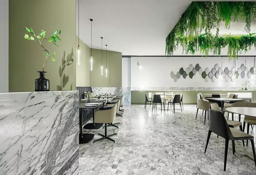 Azoris Royal Garden - Leisure & Conference Hotel