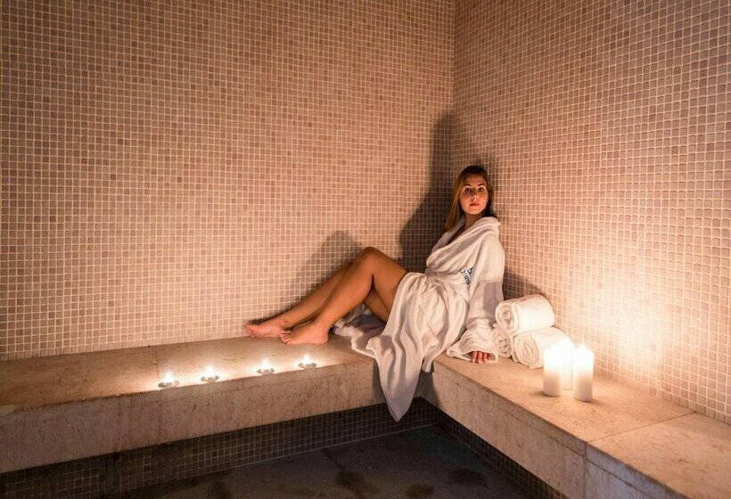 Azoris Royal Garden - Leisure & Conference Hotel