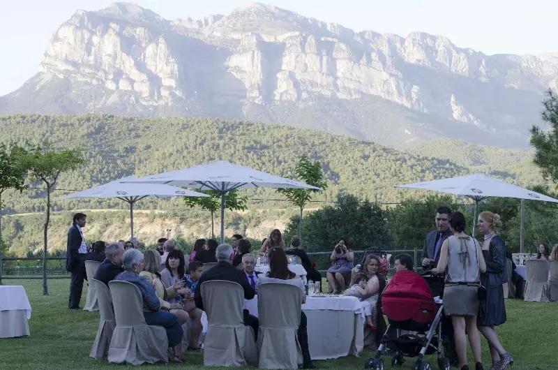 Отель & Spa Peña Montañesa