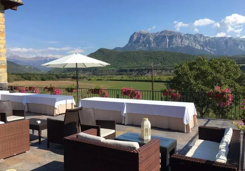 Отель & Spa Peña Montañesa