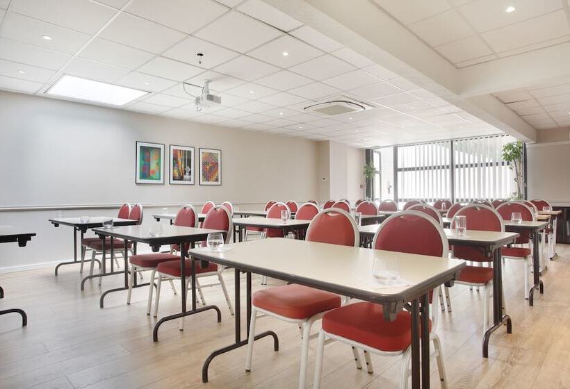 هتل Odalys City Aix En Provence Les Floridianes