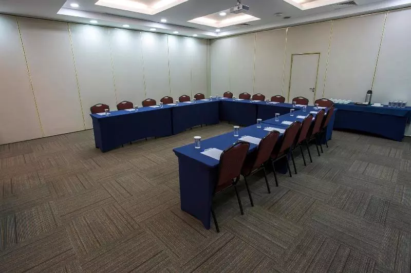 Hotelli Estanplaza Funchal Faria Lima