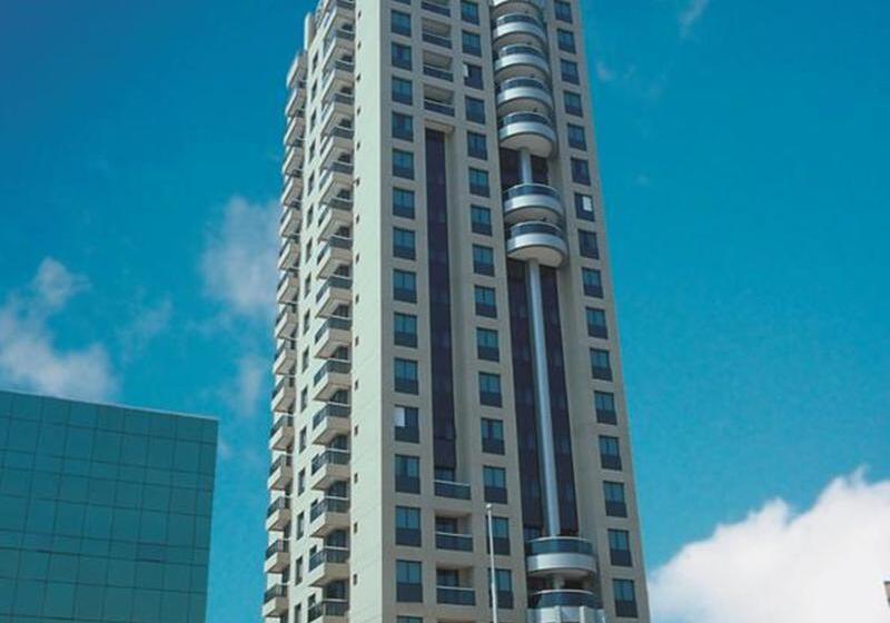 هتل Estanplaza Funchal Faria Lima