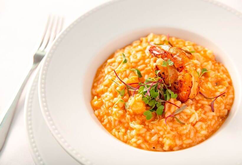 هتل Estanplaza Funchal Faria Lima