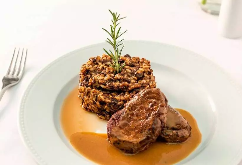 Hotelli Estanplaza Funchal Faria Lima