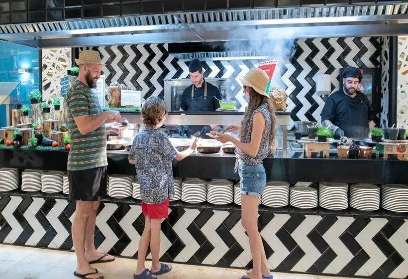 Hôtel Evenia Olympic Suites