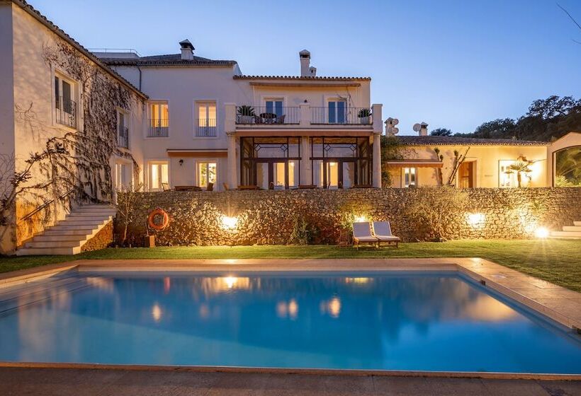 فندق La Fuente De La Higuera