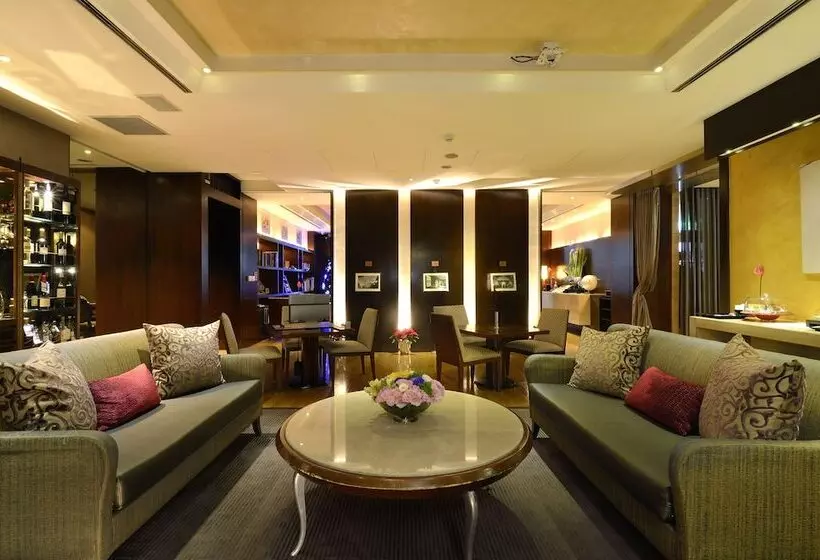 Hotelli Les Suites Taipei   Da An