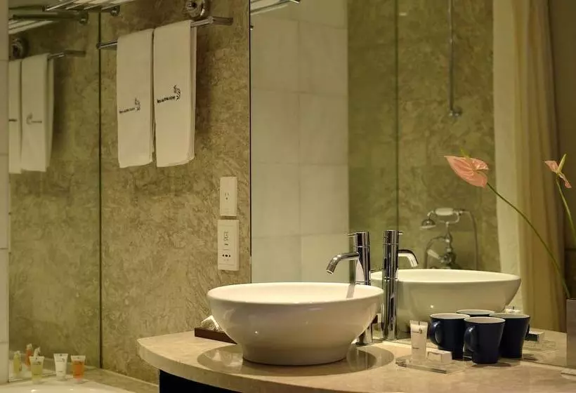 Hotelli Les Suites Taipei   Da An