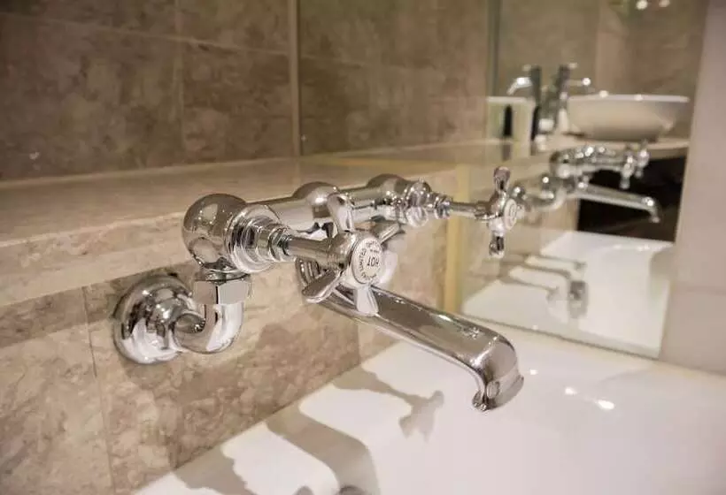 Hotelli Les Suites Taipei   Da An