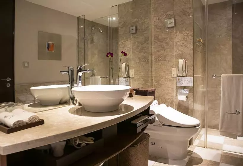 Hotelli Les Suites Taipei   Da An