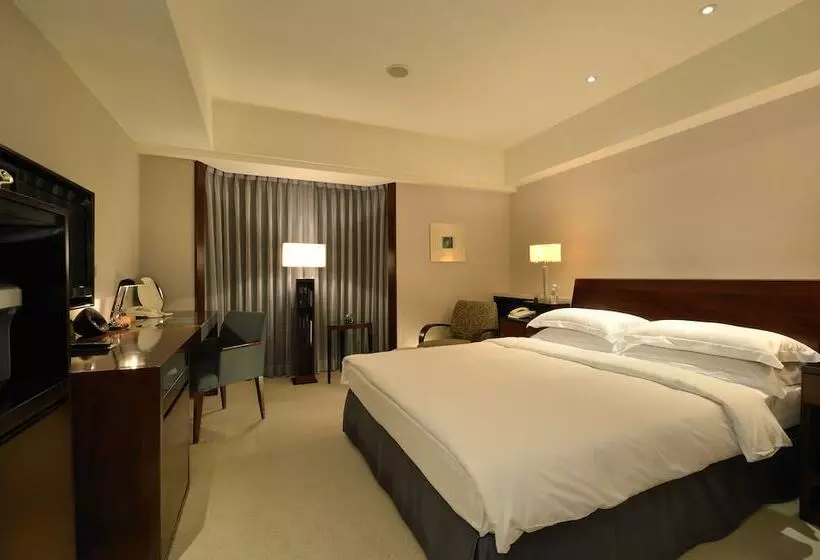 Hotelli Les Suites Taipei   Da An