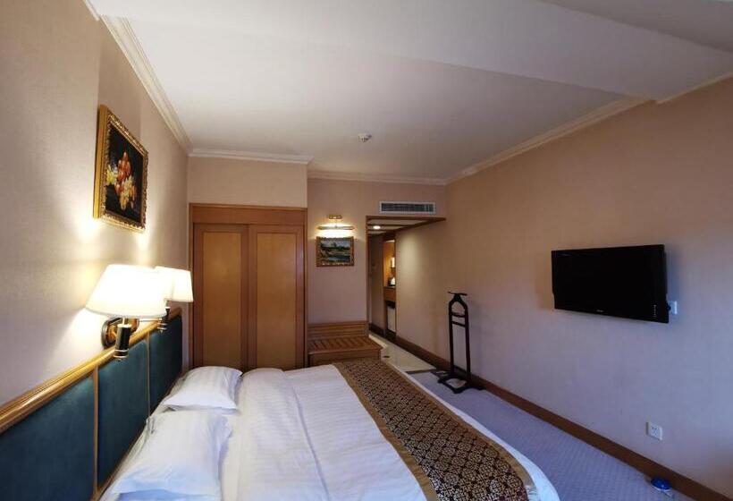 ホテル Qingdao Oceanwide Elite