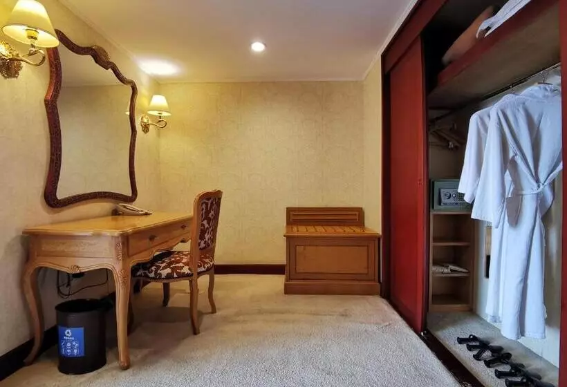 בית מלון כפרי Qingdao Oceanwide Elite