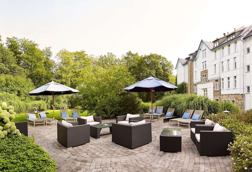 هتل Radisson Blu Balmoral