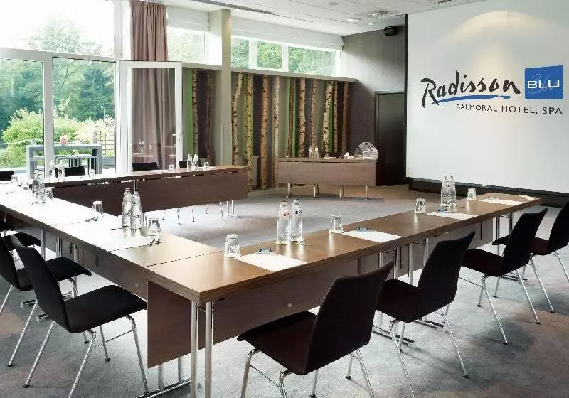 호텔 Radisson Blu Balmoral